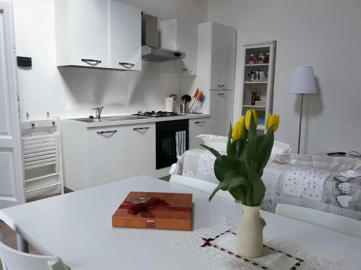 Apartment Lilia'S Home Cernobbio Italy